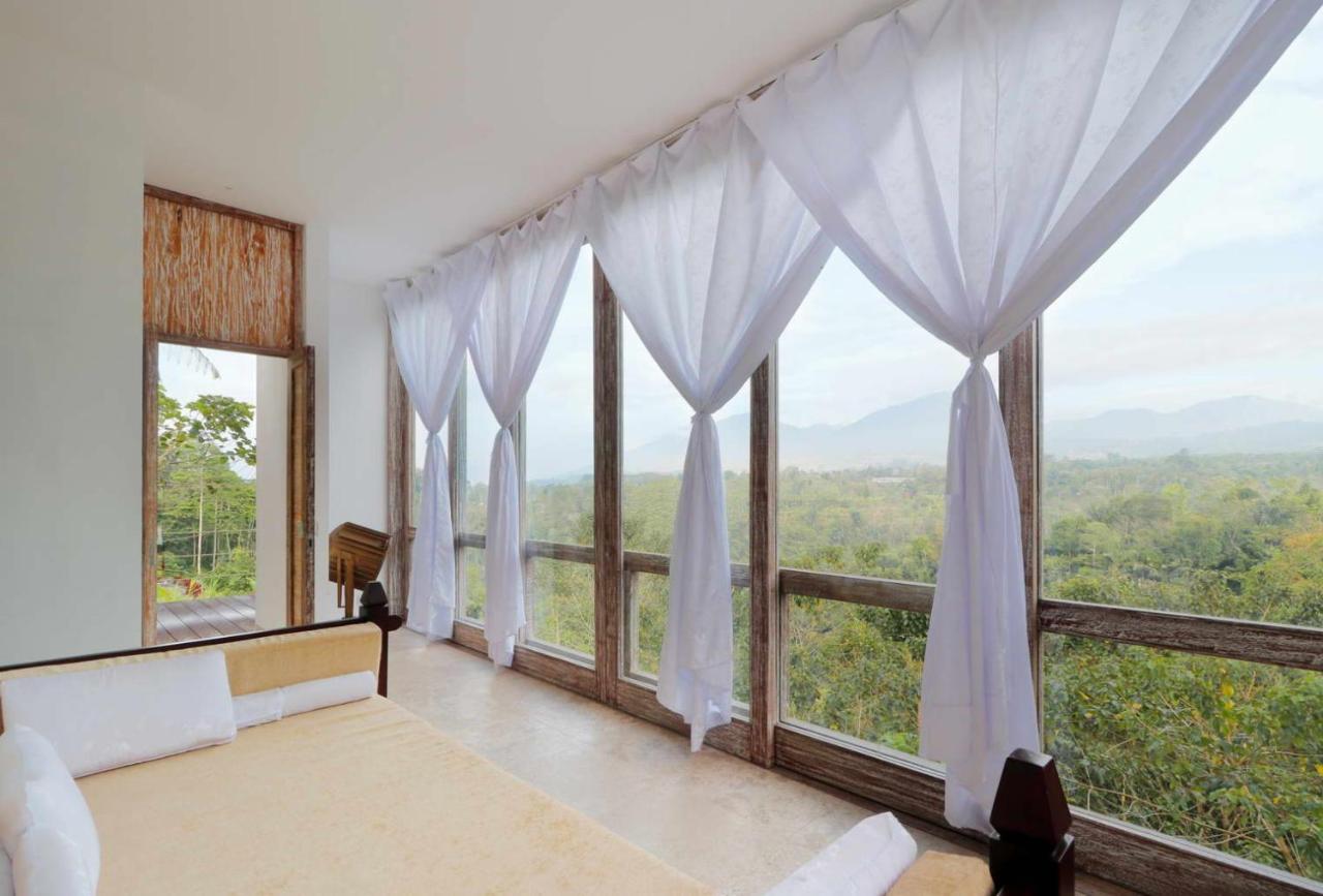 ホテル The Bejalin Eco Retreat Plaga エクステリア 写真