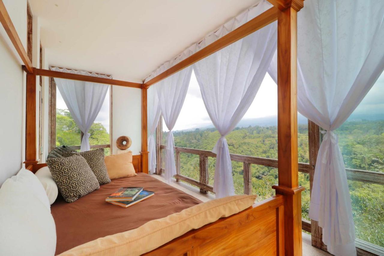 ホテル The Bejalin Eco Retreat Plaga エクステリア 写真